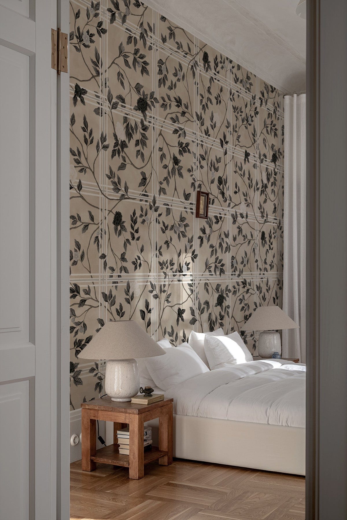 Table Check Bas Chinoiserie Check Beige | Elegant Hand-Painted Wall Mural – belarteSTUDIO