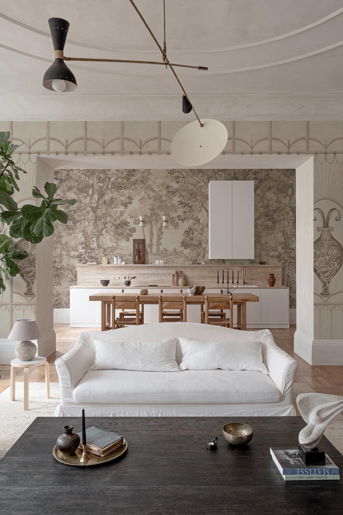 Botanical Deco in Pale Beige – Elegant Art Deco Botanical Wall Mural ...